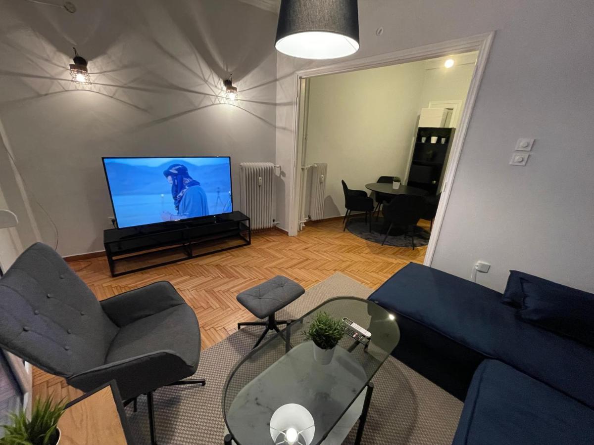Kallimarmaro Place Apartment เอเธนส์ ภายนอก รูปภาพ